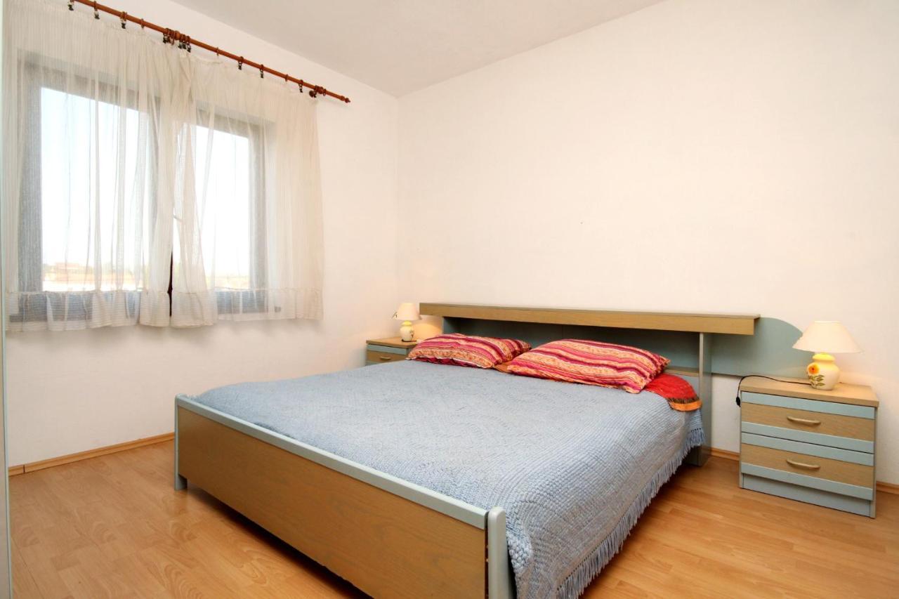 Apartment Ugljan 846B Kültér fotó